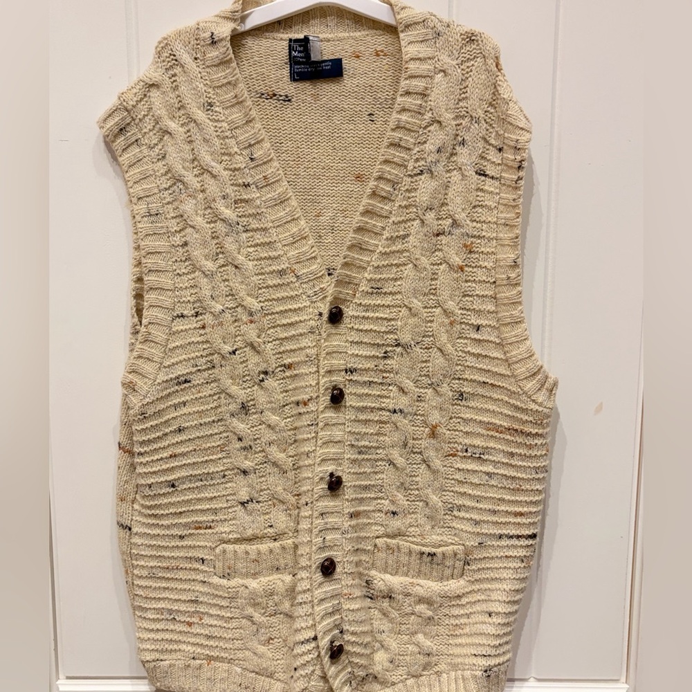 JCPenney Men's Shop Cream Knit Vest